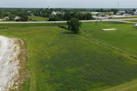 Chariton, IA 50049 Lucas County