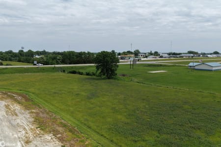 Chariton, IA 50049 Lucas County