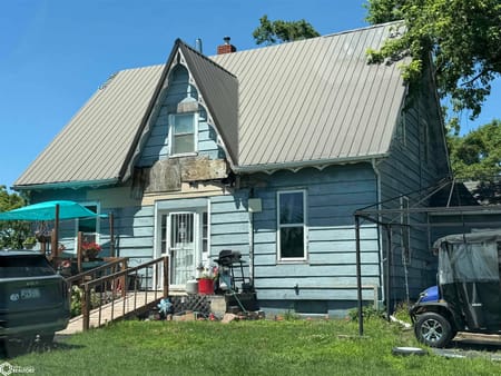 Chariton, IA 50049 Lucas County
