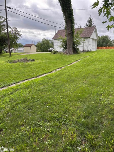 Osceola, IA 50213 Clarke County