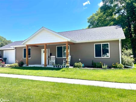 Oskaloosa, IA 52577 Mahaska County