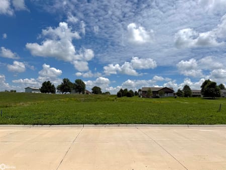 Chariton, IA 50049 Lucas County