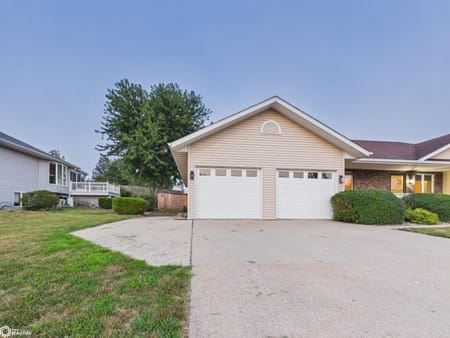 Oskaloosa, IA 52577 Mahaska County