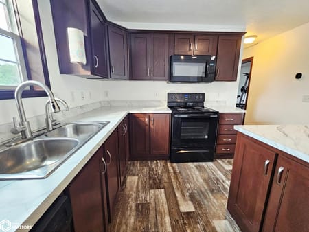 Fairfield, IA 52556 Jefferson County