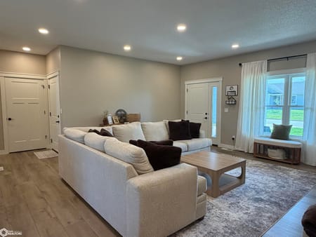 Oskaloosa, IA 52577-4230 Mahaska County