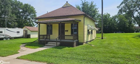 Osceola, IA 50213 Clarke County