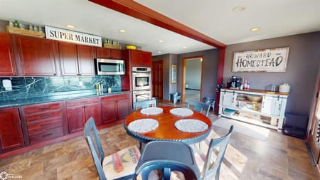 Fairfield, IA 52556 Jefferson County