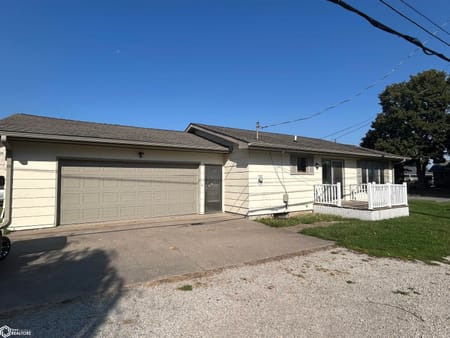 Oskaloosa, IA 52577 Mahaska County