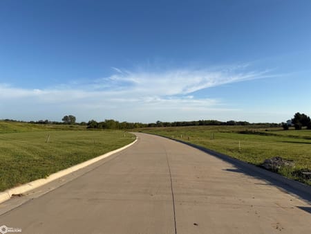 Chariton, IA 50049 Lucas County