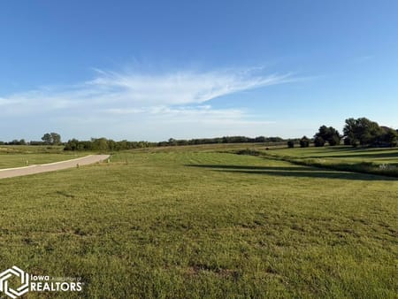 Chariton, IA 50049 Lucas County