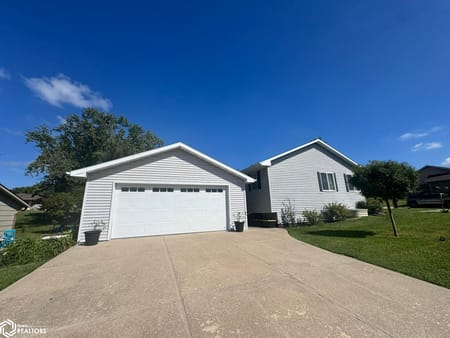 Osceola, IA 50213 Clarke County