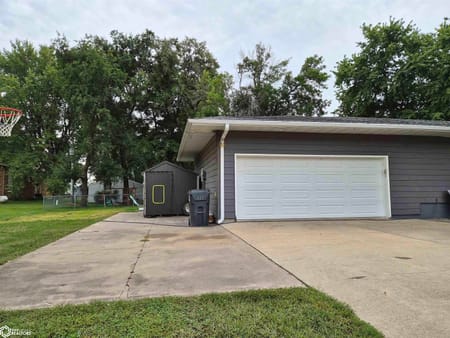 New Sharon, IA 50207 Mahaska County
