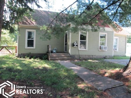 Chariton, IA 50049 Lucas County
