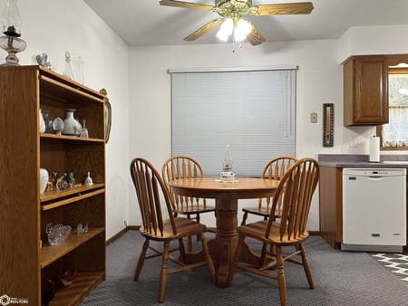 Chariton, IA 50049 Lucas County