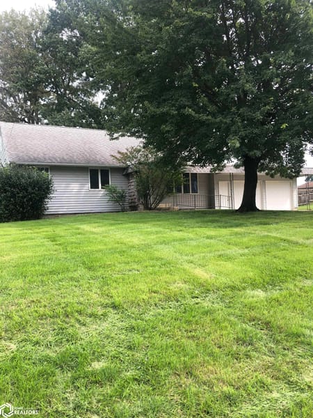 Oskaloosa, IA 52577 Mahaska County