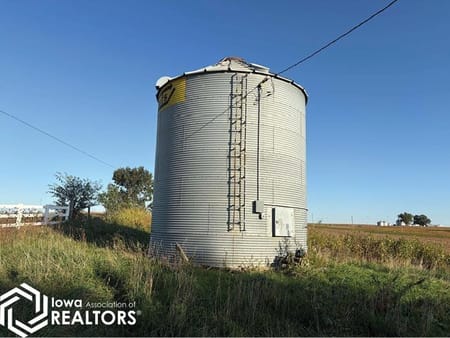Cascade, IA 52033 Jones County