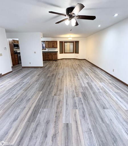 Bussey, IA 50044 Mahaska County