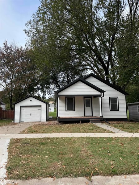 Oskaloosa, IA 52577 Mahaska County