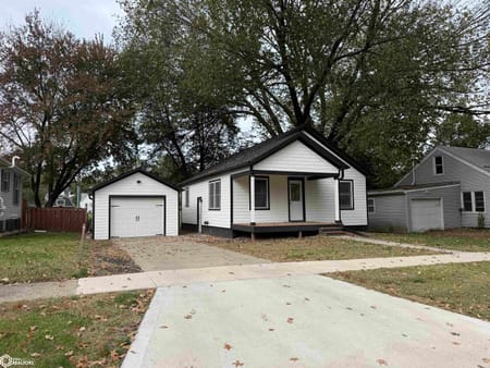 Oskaloosa, IA 52577 Mahaska County