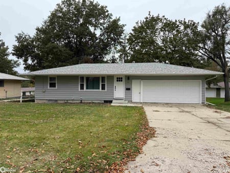 Osceola, IA 50213 Clarke County