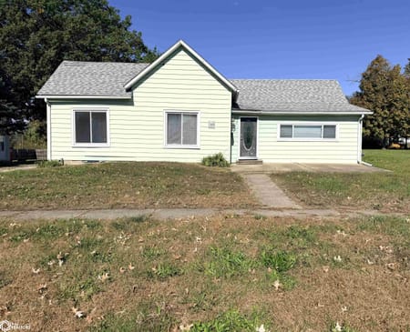 Chariton, IA 50049 Lucas County