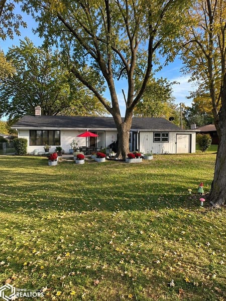 Chariton, IA 50049 Lucas County