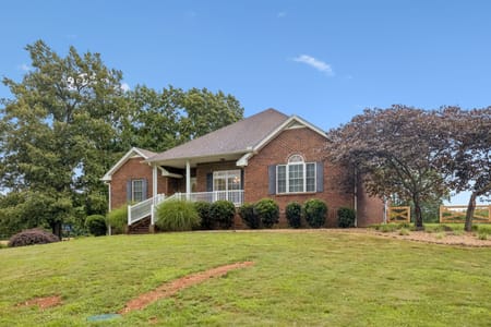 Lafayette, TN 37083 Macon County
