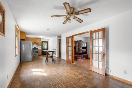 Centerville, TN 37033 Hickman County