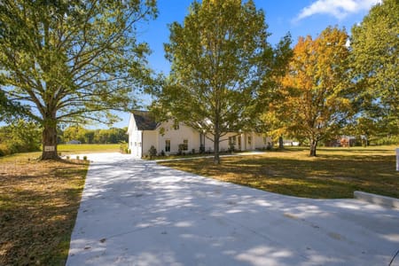 Thompsons Station, TN 37179 Williamson County