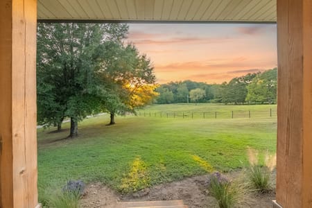 Leoma, TN 38468 Lawrence County