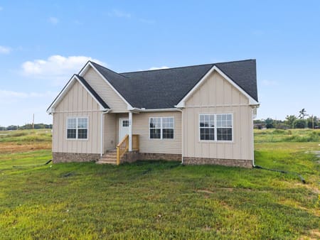 Lafayette, TN 37083 Macon County