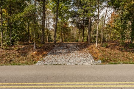 Westmoreland, TN 37186 Sumner County