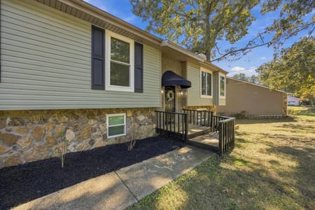 Chattanooga, TN 37421 Hamilton County