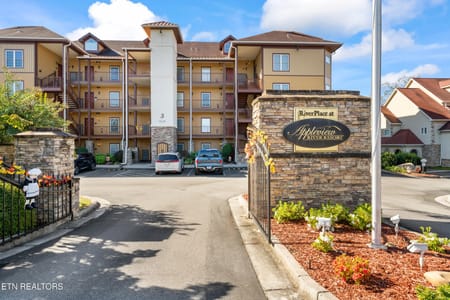 Sevierville, TN 37862 Sevier County