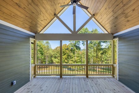 South Pittsburg, TN 37380 Marion County