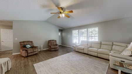 Grand Rivers, KY 42045 Livingston County