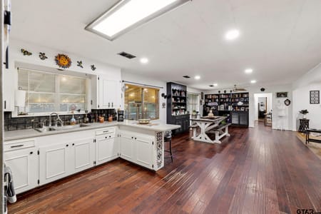 White Oak, TX 75693 Gregg County