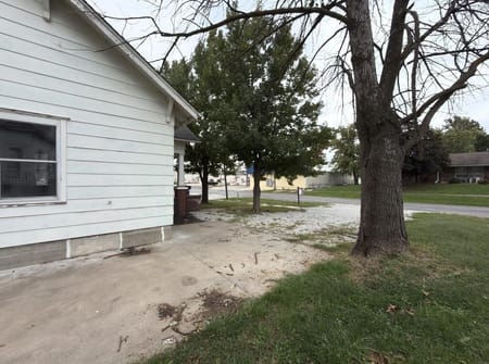 Edina, MO 63537 Knox County
