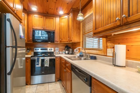 Helen, GA 30545 White County