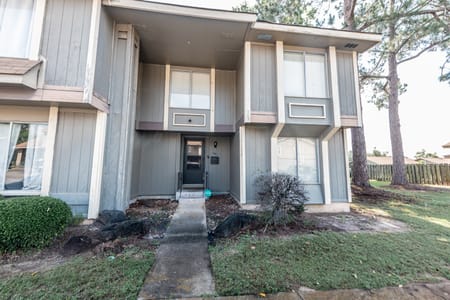 Warner Robins, GA 31088 Houston County