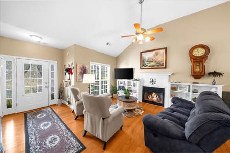 Clarkesville, GA 30523 Habersham County