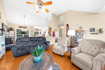 Clarkesville, GA 30523 Habersham County