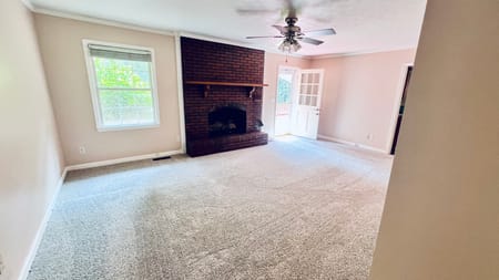 Griffin, GA 30223 Spalding County
