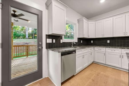 Hoschton, GA 30548 Jackson County