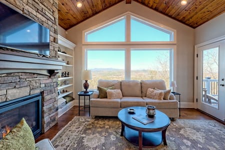 Lakemont, GA 30552 Rabun County