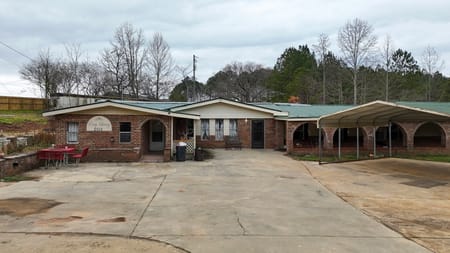 Toccoa, GA 30577 Stephens County