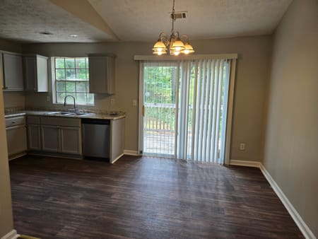 Stone Mountain, GA 30087 DeKalb County