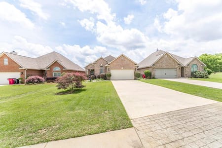 Centerville, GA 31028 Houston County