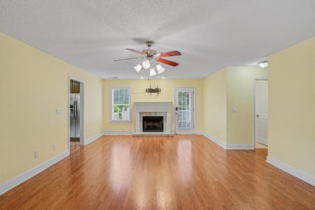 Griffin, GA 30224 Spalding County