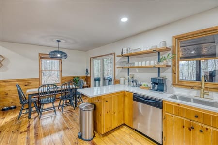 Blue Ridge, GA 30513 Fannin County